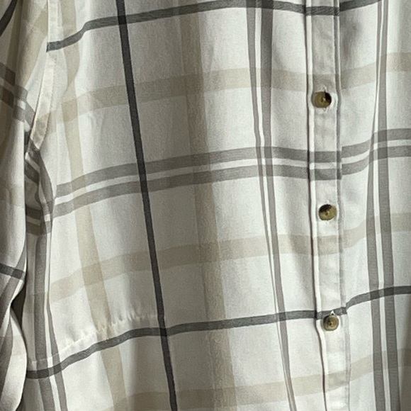 Misses Plaid Brushed Long Sleeve Shirt Button Front Cream Side Pockets XXL NEW - Picture 2 of 3